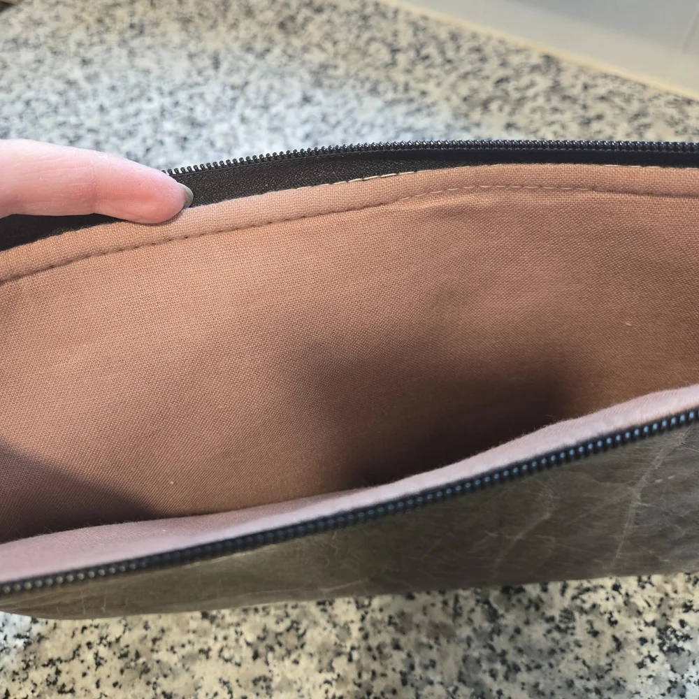 ​Sustainable Leaf Leather Tech Sleeve / Oversized Clutch